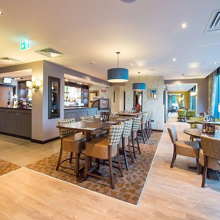Premier Inn Maidenhead Town Centre Exterior photo